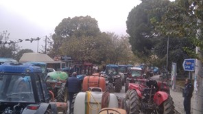 Κλιμακώνουν οι αγρότες - Βγαίνουν τρακτέρ στις πλατείες στις 22 Ιανουαρίου