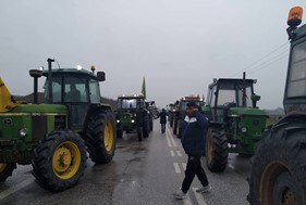 Μπλόκο στον Ε-65 στήνουν το μεσημέρι οι αγρότες της Καρδίτσας