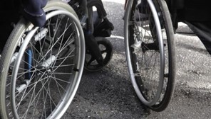 Παπαστεργίου: Οι δήμοι οφείλουν να καταγράφουν τους πολίτες με αναπηρία