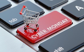 Tρίκαλα: Στους ρυθμούς της Cyber Monday σήμερα η αγορά