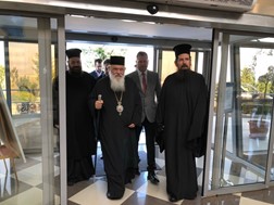 Στον Γέροντα Αλέξιο ο Ιερώνυμος 