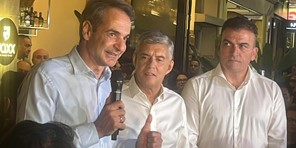 Στη Λάρισα ο Κυριάκος Μητσοτάκης - Ξεκάθαρη στήριξη σε Κώστα Αγοραστό