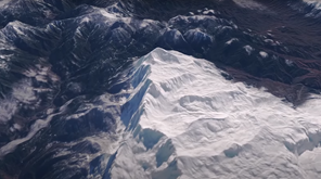 Πτήση πάνω από τη χιονισμένη κεντρική Πίνδο (Βίντεο)