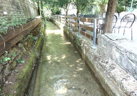 Συντήρηση και έργα ανάπλασης στο χώρο της τοξωτής γέφυρας Πύλης