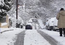 Νέα πυκνή χιονόπτωση στα ορεινά - Πού χρειάζονται αλυσίδες