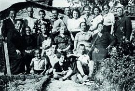 Εσθήρ Μπέγα: "Έστειλαν στα στρατόπεδα 139 Τρικαλινούς Εβραίους, επιζήσαμε δέκα…"