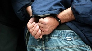 Σύλληψη φυγόποινου για κλοπή στα Τρίκαλα 
