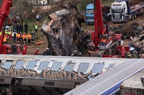 Τέμπη: "Όλες οι δαπάνες για τους τραυματίες καλύπτονται" λέει ο ΕΟΠΥΥ