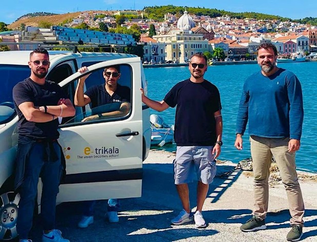 Στη Μυτιλήνη η ομάδα του e-trikala για ελεύθερο Wifi σε Αγιάσο και Πλωμάρι 