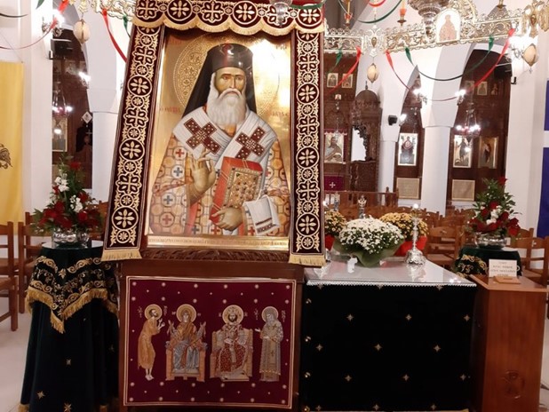 Τρίκαλα: Με βαθιά κατάνυξη η πόλη υποδέχθηκε το Ιερό Λείψανο του Αγίου Νεκταρίου 