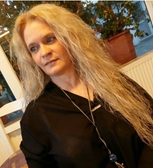 Θλίψη για το θάνατο της 48χρονης Ευανθίας Μανωλοπούλου