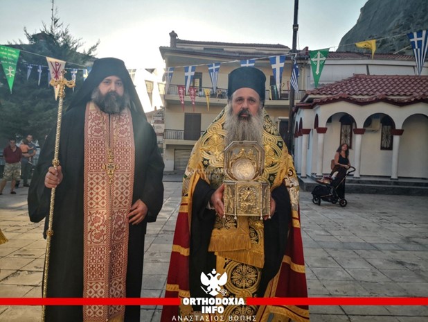 Η Καλαμπάκα υποδέχθηκε την κάρα του Αγίου Βησσαρίωνος 